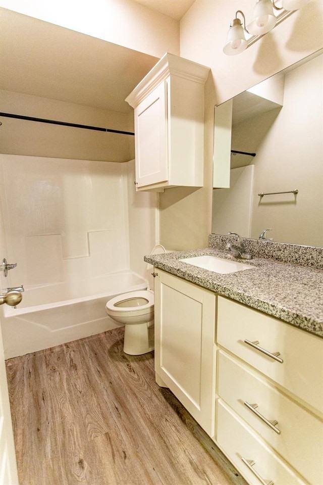 3404 25th Street #2 - Photo 2 of 42