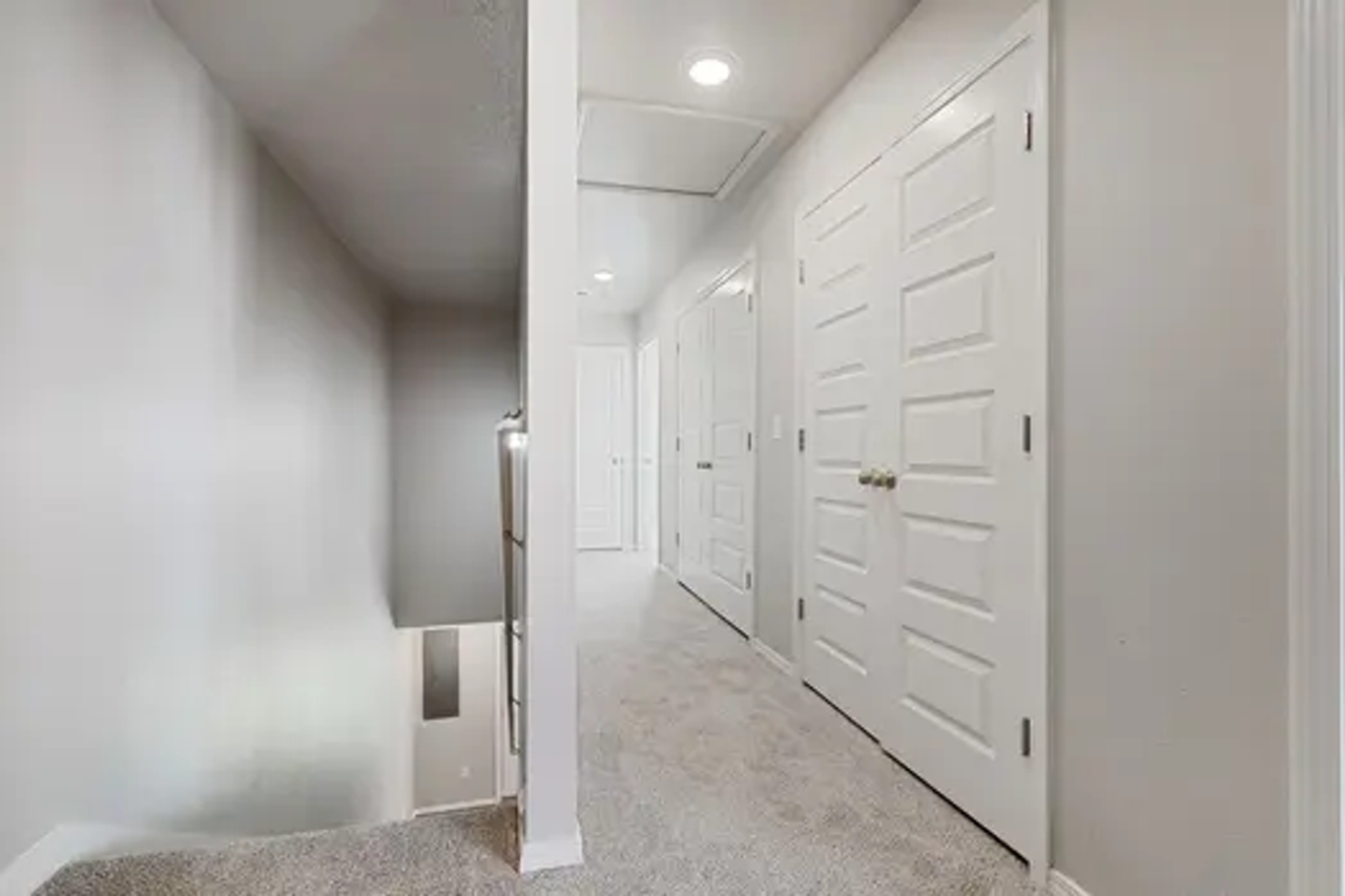 Newly Built Townhome - Photo 5 of 50