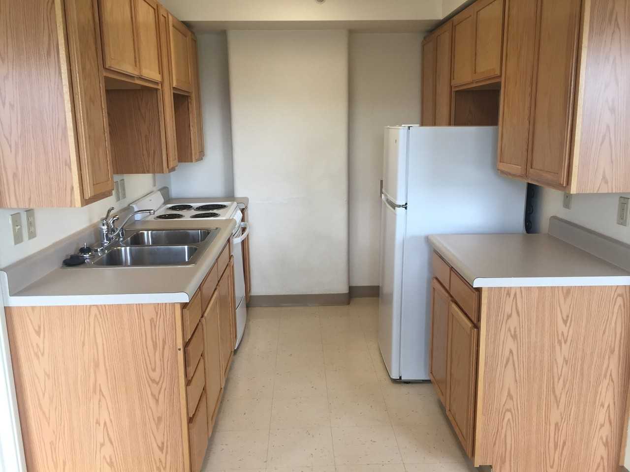 McKinley Tower Apartments - Photo 4 of 22