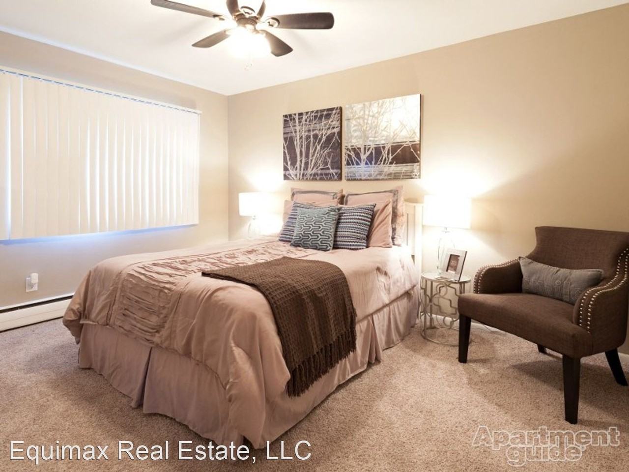 River Walk Apartments of Delano - Photo 2 of 7