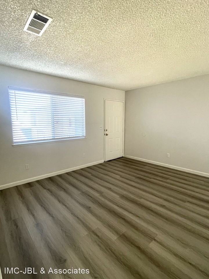 8724 CCB - Photo 2 of 11