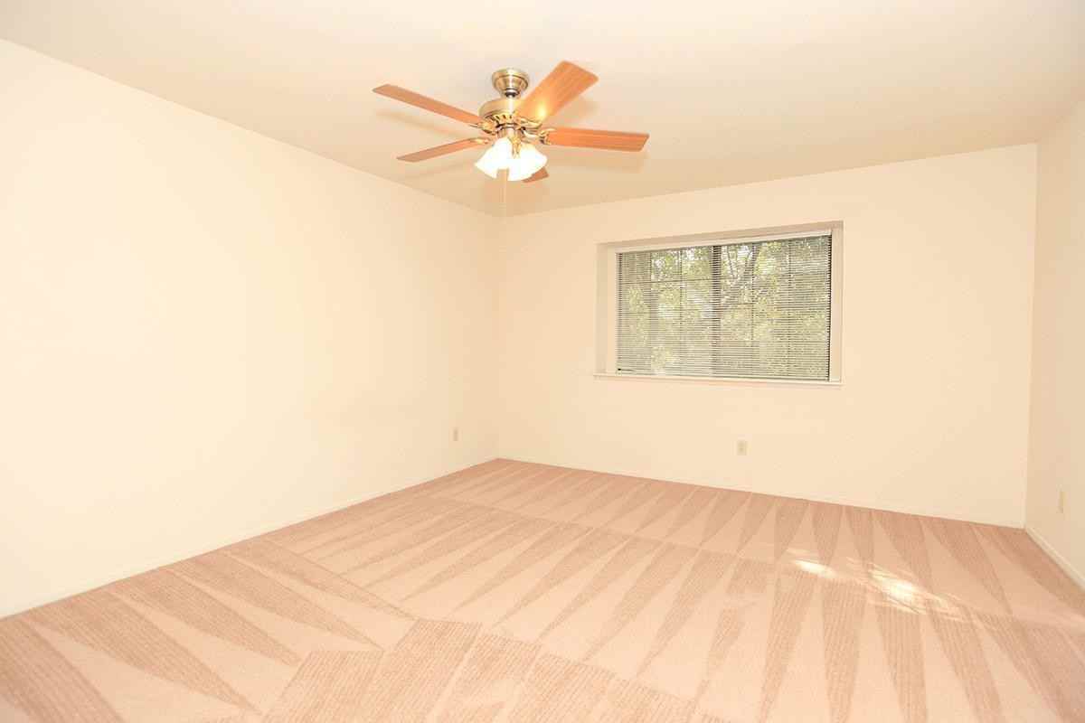 Greenhaven Apts. - Photo 4 of 50