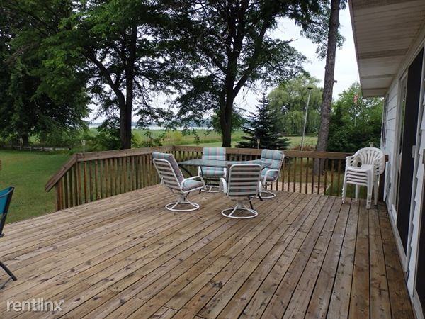 2679 Memorial Dr - Photo 3 of 16