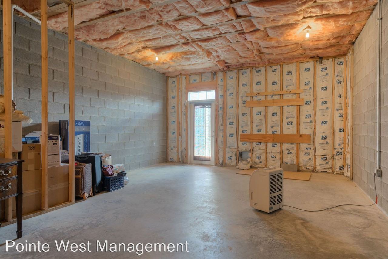 250 Sheliah Ct - Photo 2 of 20