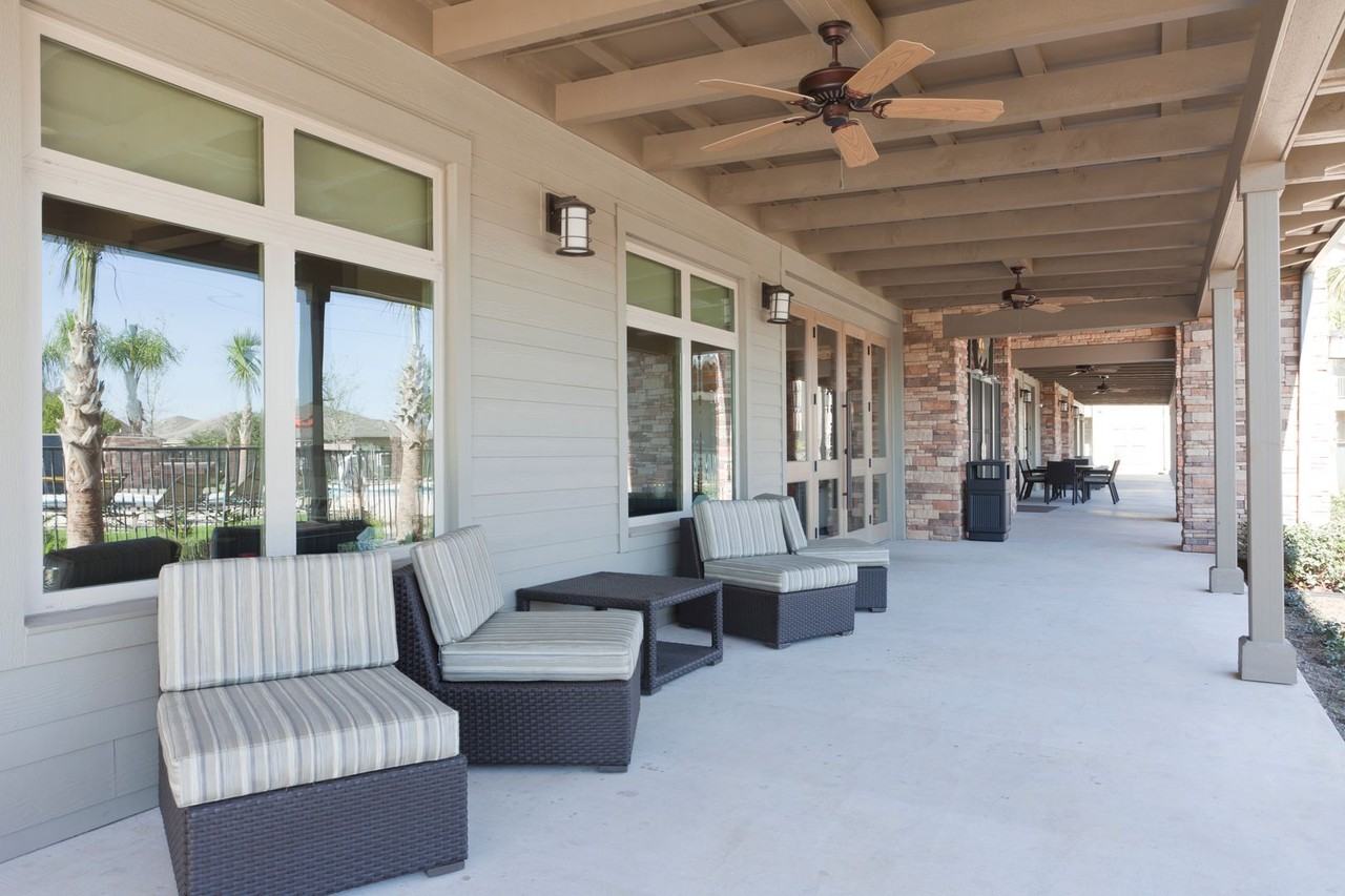 Santa Anna - Photo 2 of 50