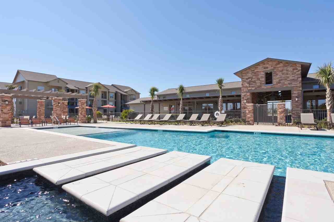 Santa Anna - Photo 3 of 50