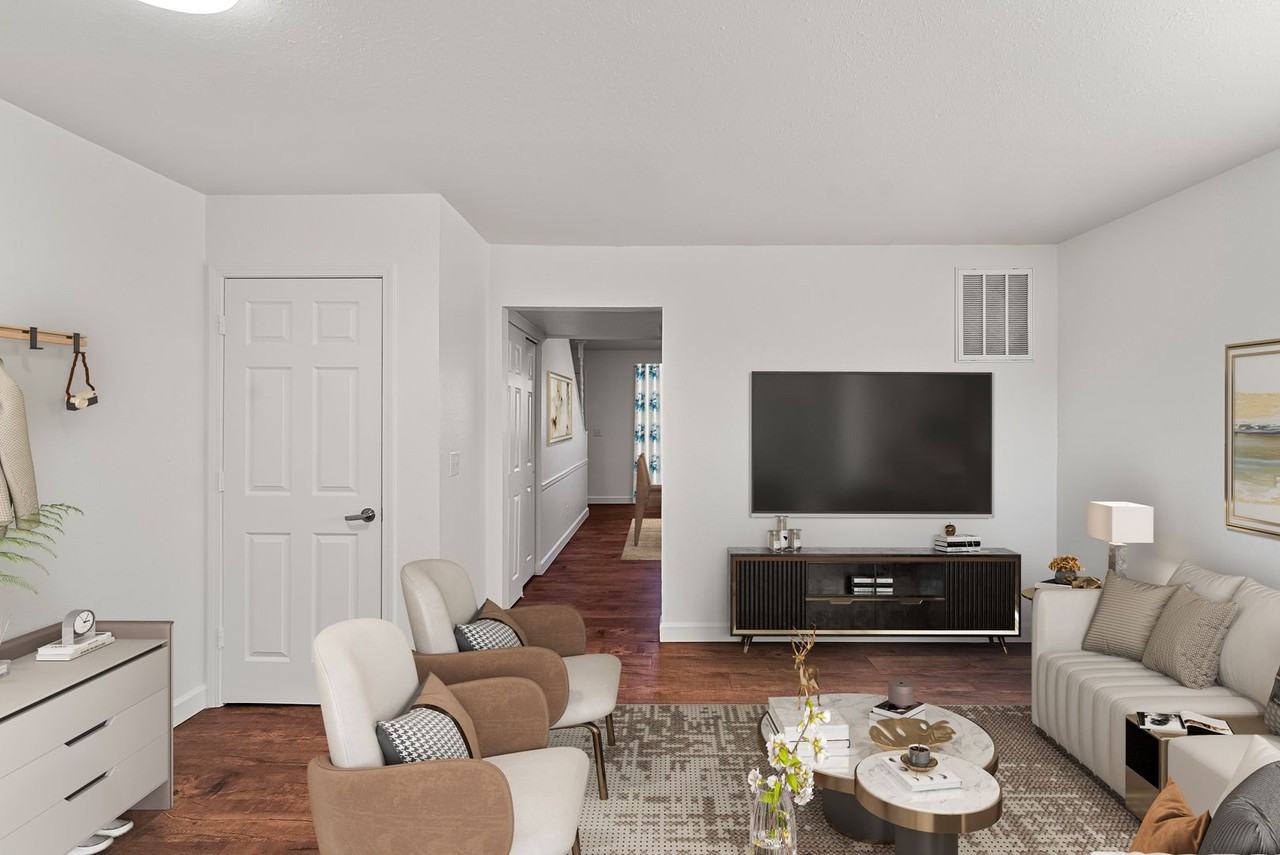 Metro Apartments at Wood River - Photo 5 of 48