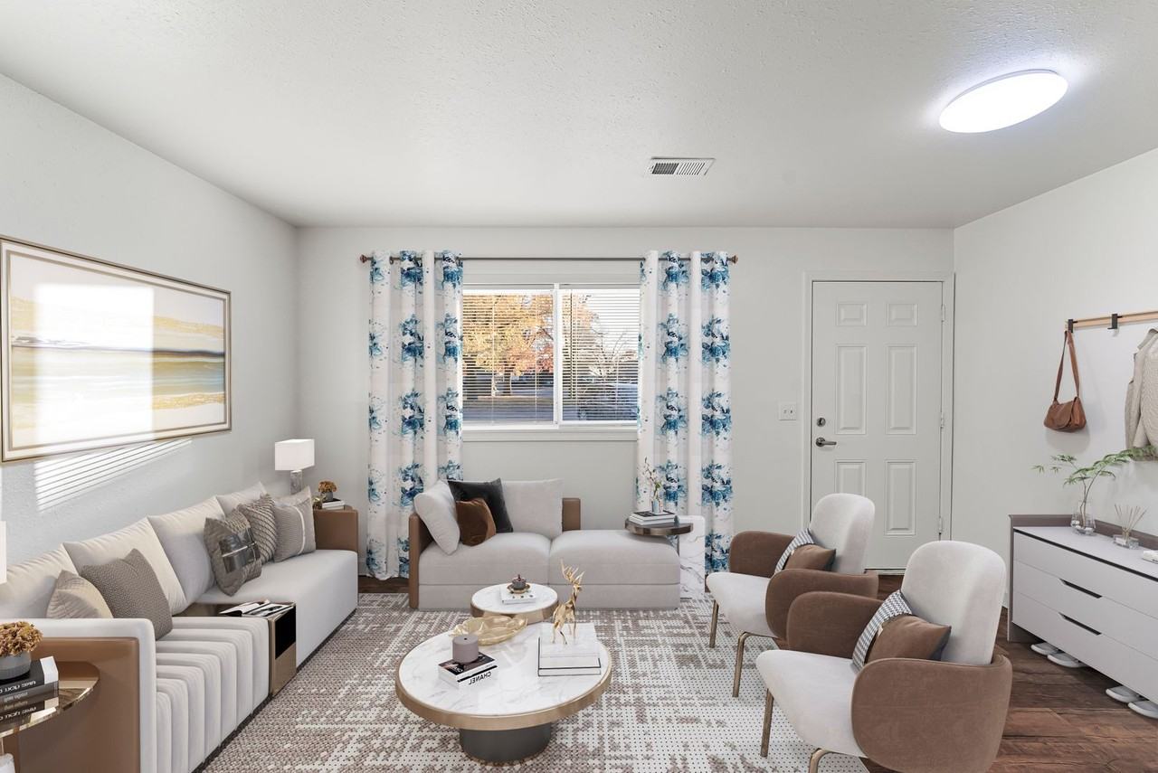 Metro Apartments At Collinsville - Photo 2 of 25