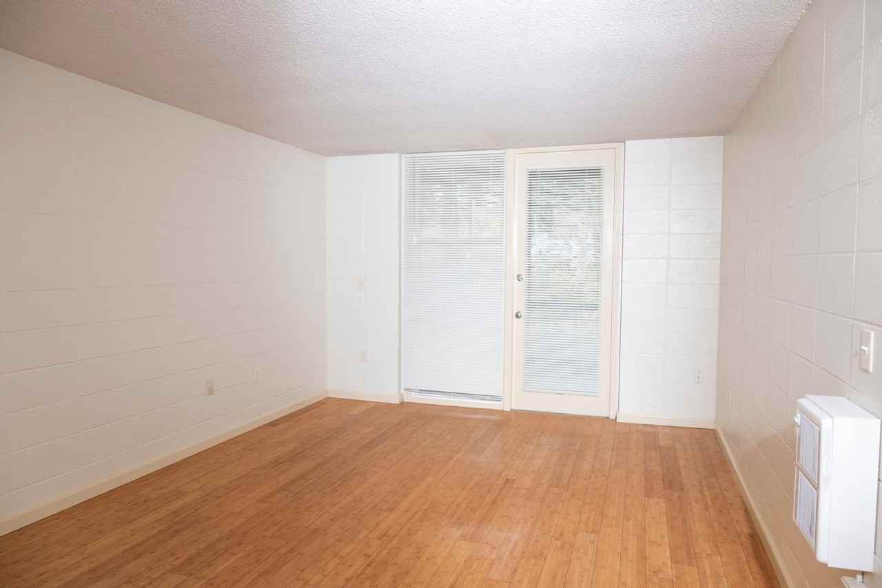 1905 NW 29th Ave - Photo 5 of 35