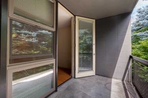 featured image of 1905 Nw 29th Ave
