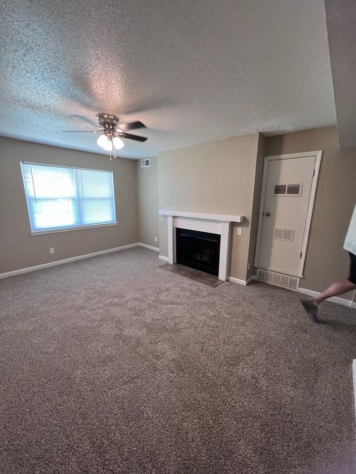 The Greens Apartments - Photo 6 of 30