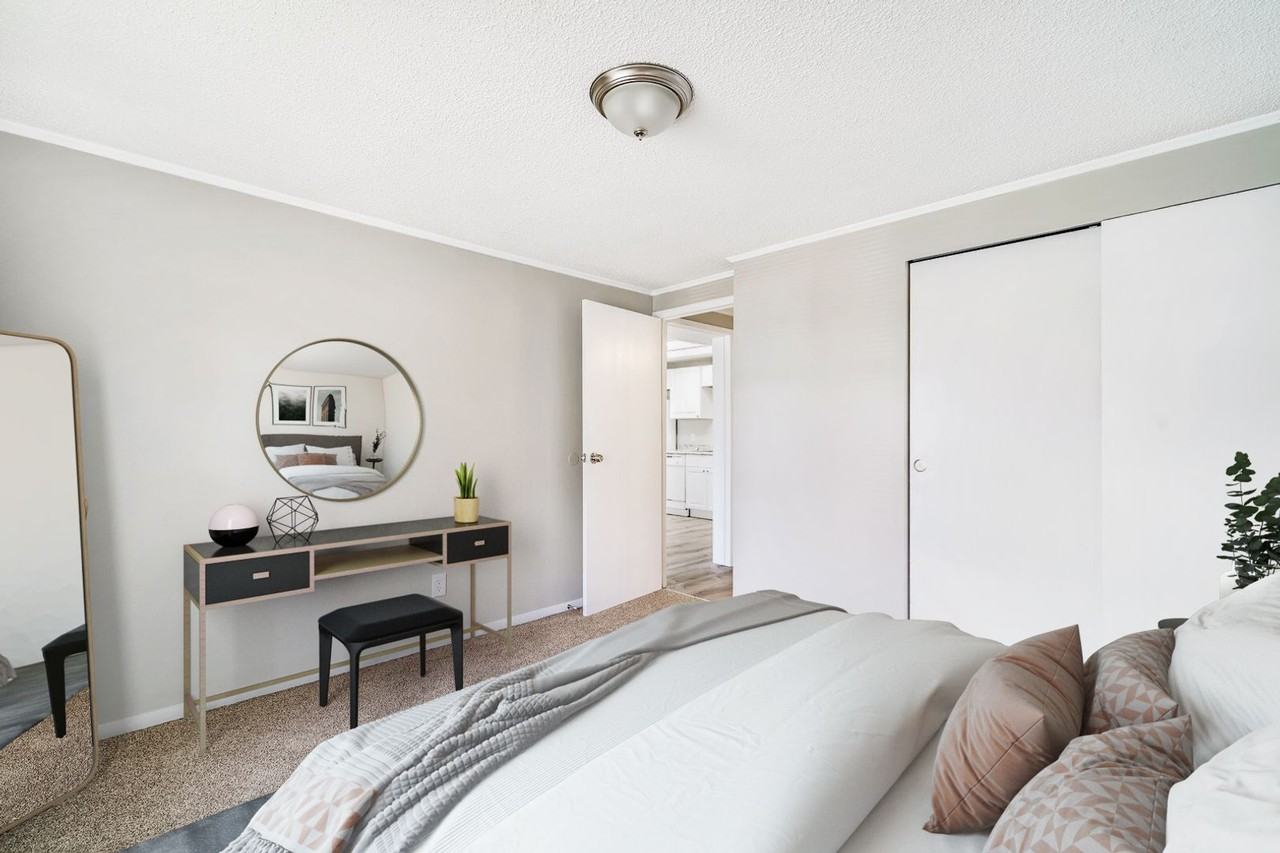 Waterbury Apartments - Photo 7 of 9