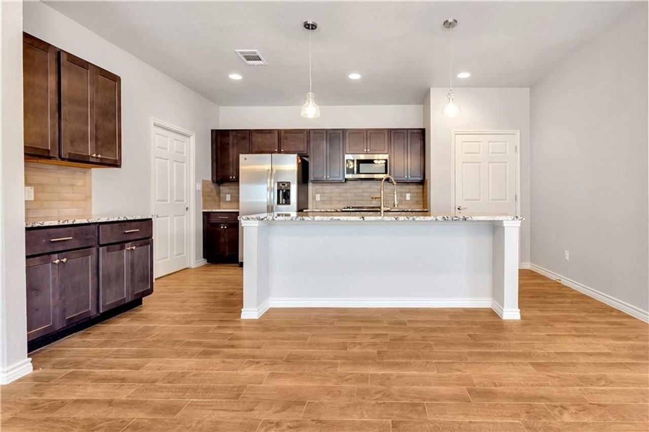 643 County Road 306 - Photo 7 of 15