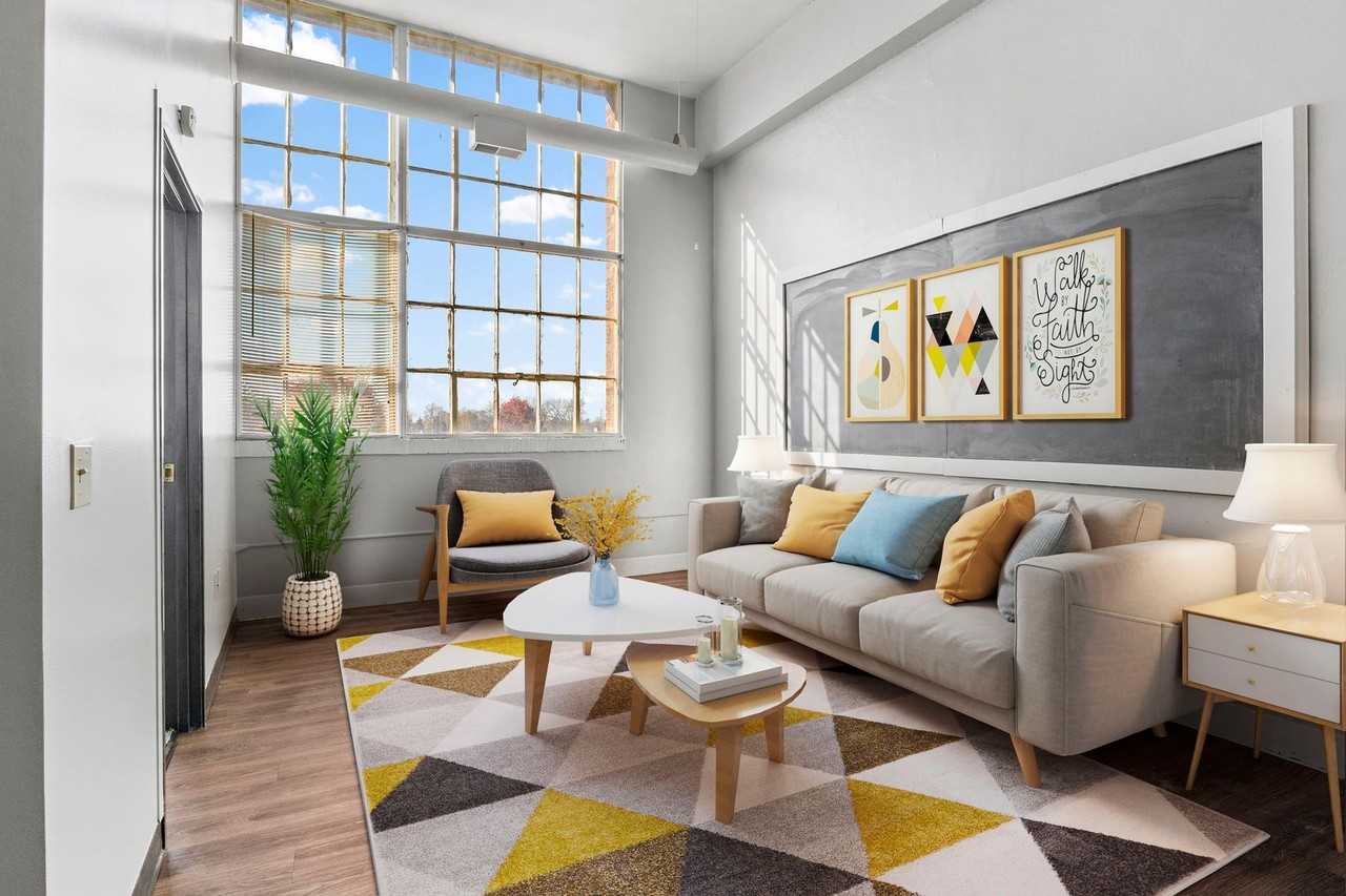 Wilson School Apartments - Photo 2 of 7