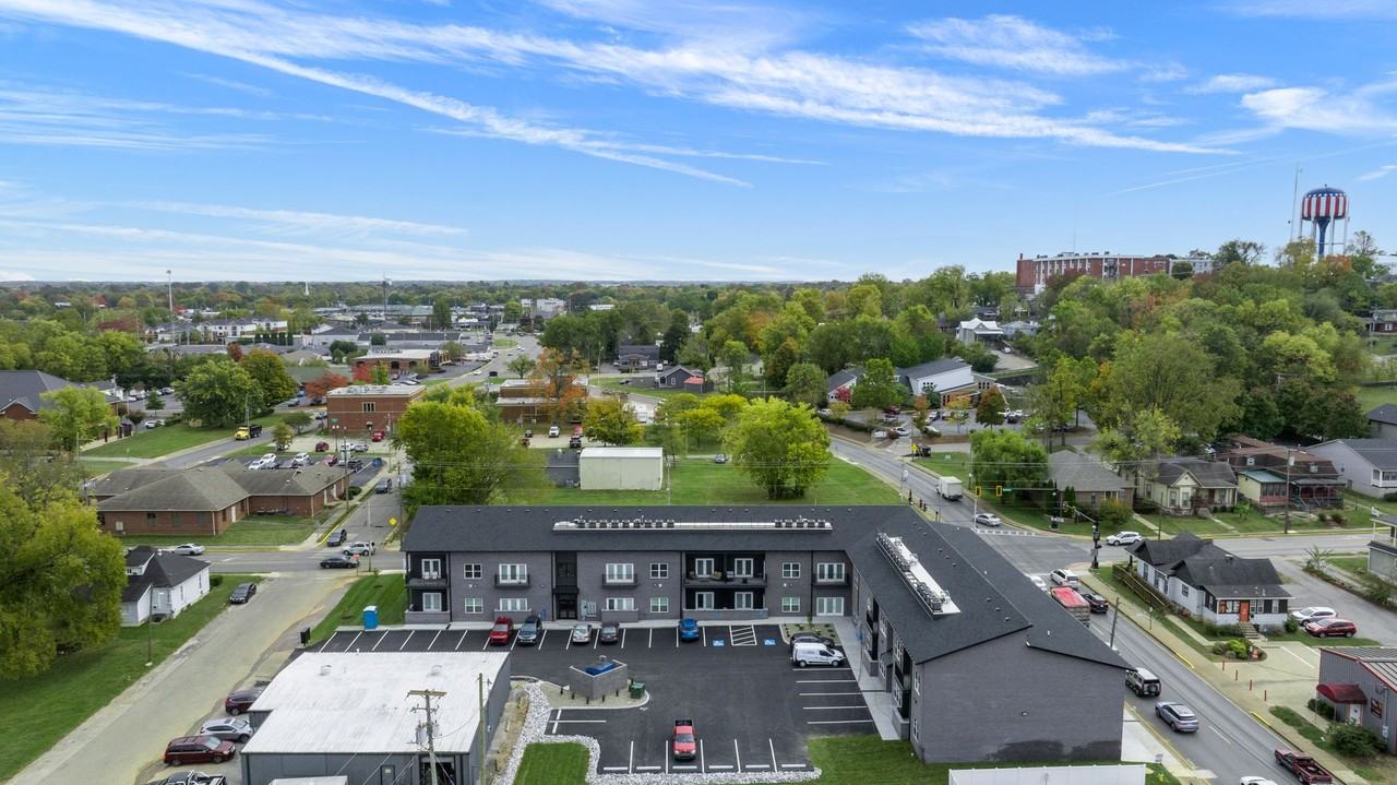 Gaslight Apartments - Photo 2 of 7