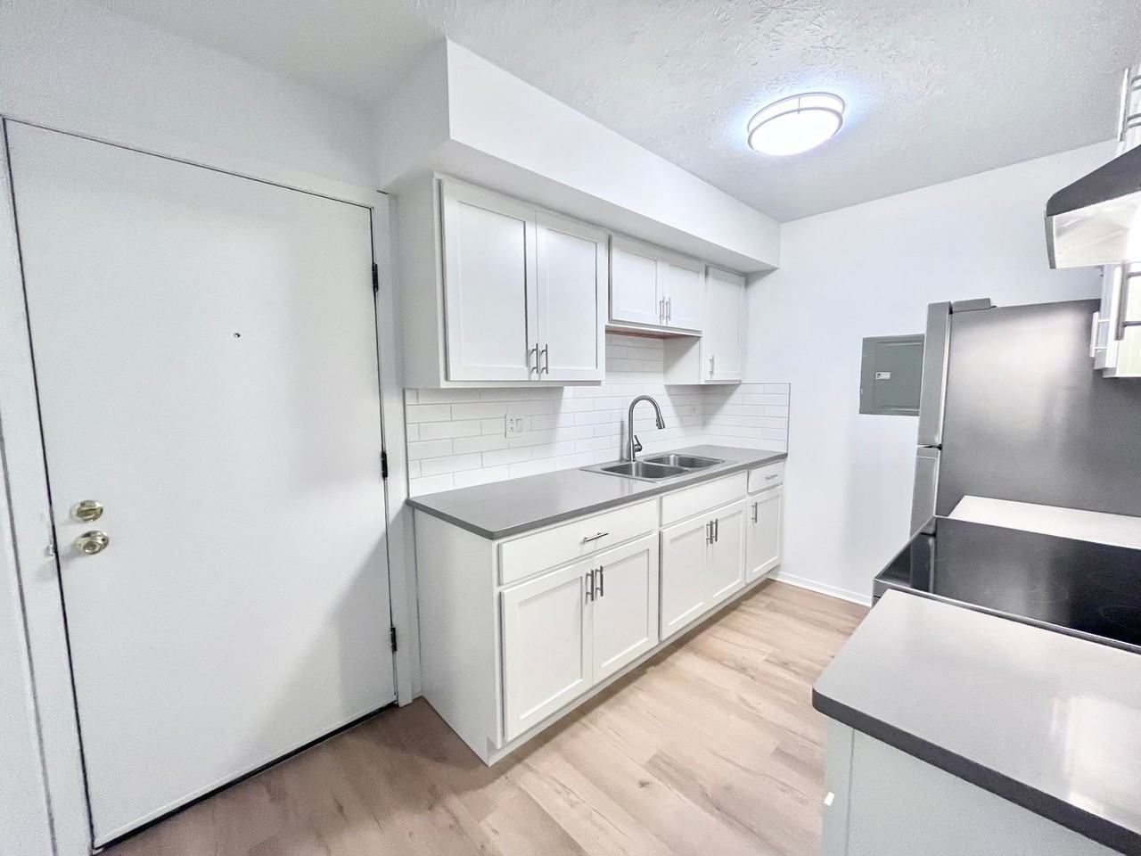 Acres Crossing Apartments - Photo 7 of 50