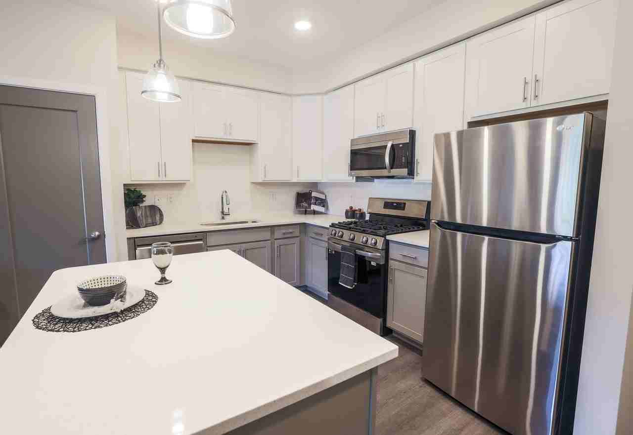 RAVEN'S NEST - Photo 6 of 50