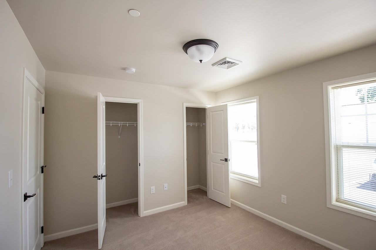 Glen Esk Apartments - Photo 7 of 50