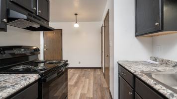 featured image of 3805 W 4th St