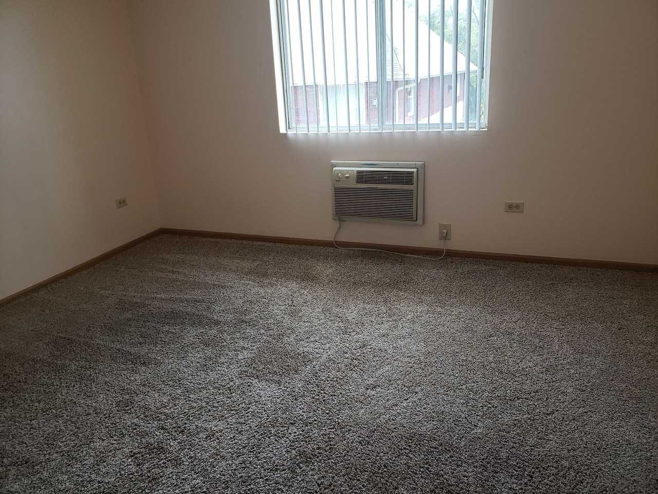 CYPRESS - Photo 4 of 4