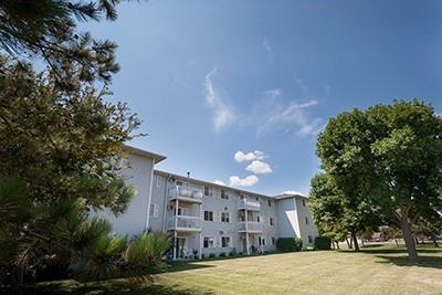 Centennial Place Apartments - Photo 3 of 11