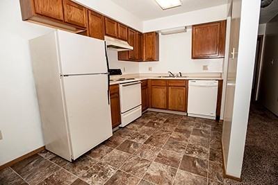 Centennial Place Apartments - Photo 4 of 11