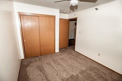 Centennial Place Apartments - Photo 7 of 11