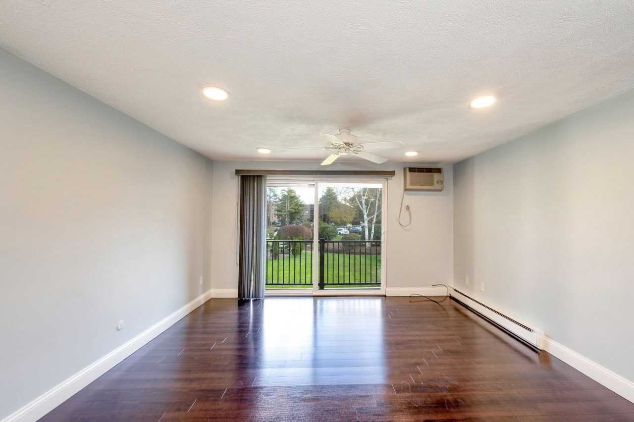 500 North Quincy Street - Photo 7 of 50