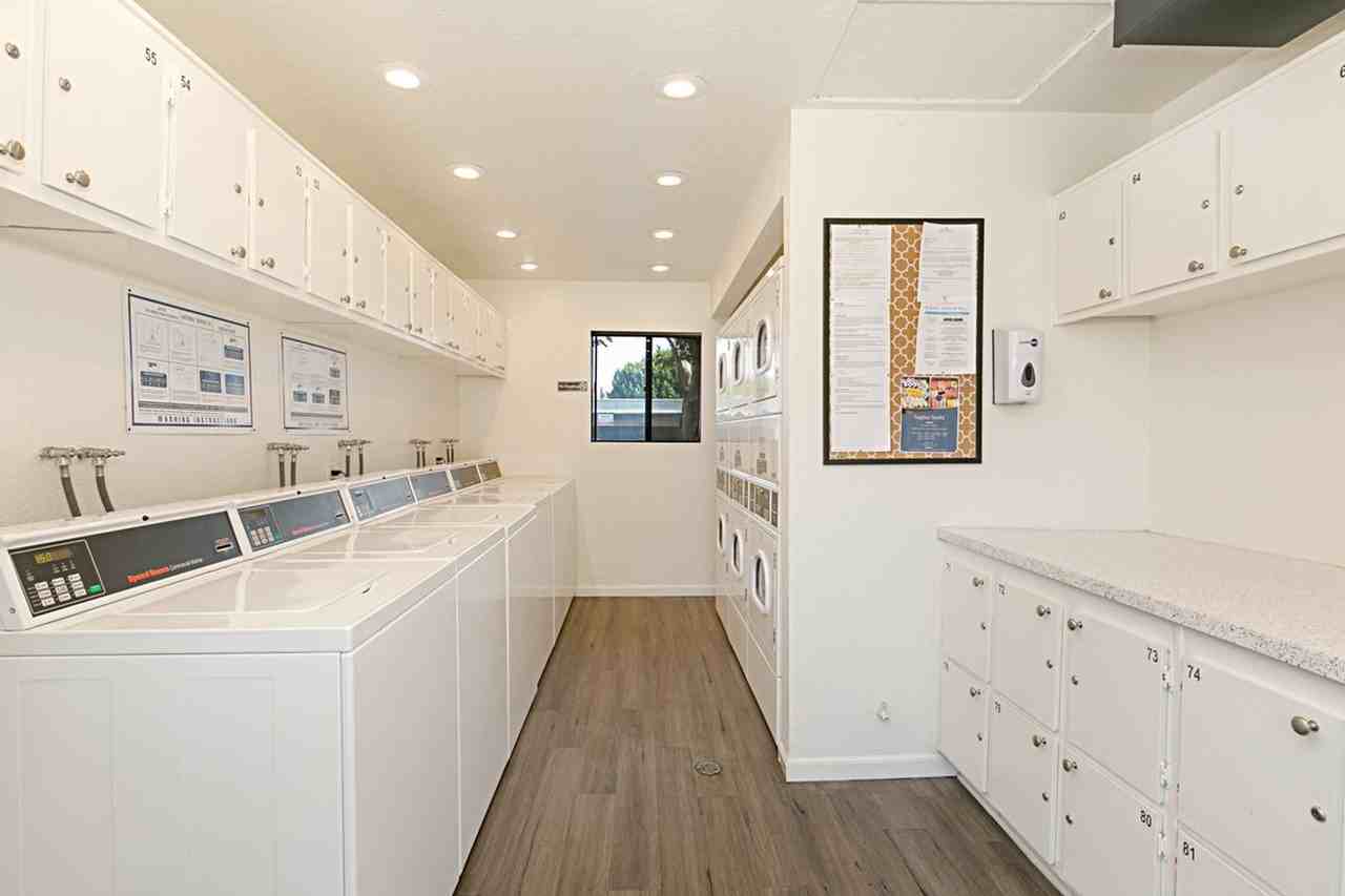 Magnolia Plaza Apartments - Photo 5 of 32