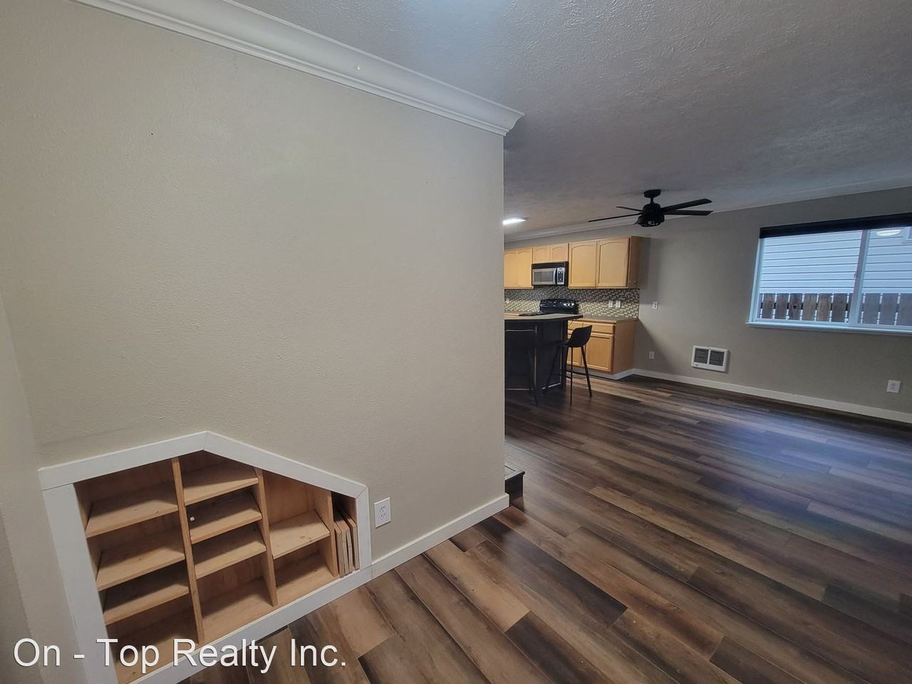 611 S State Ave - Photo 3 of 18