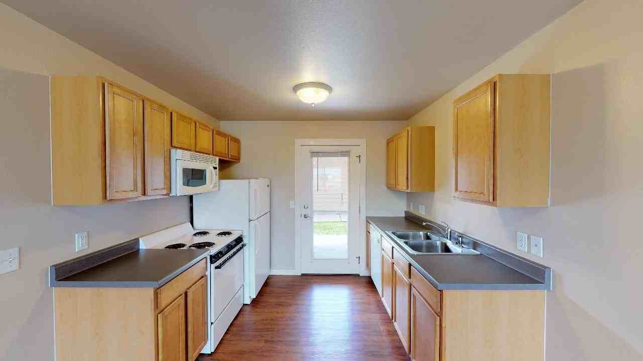 Trout Meadows Apartments - Photo 5 of 50