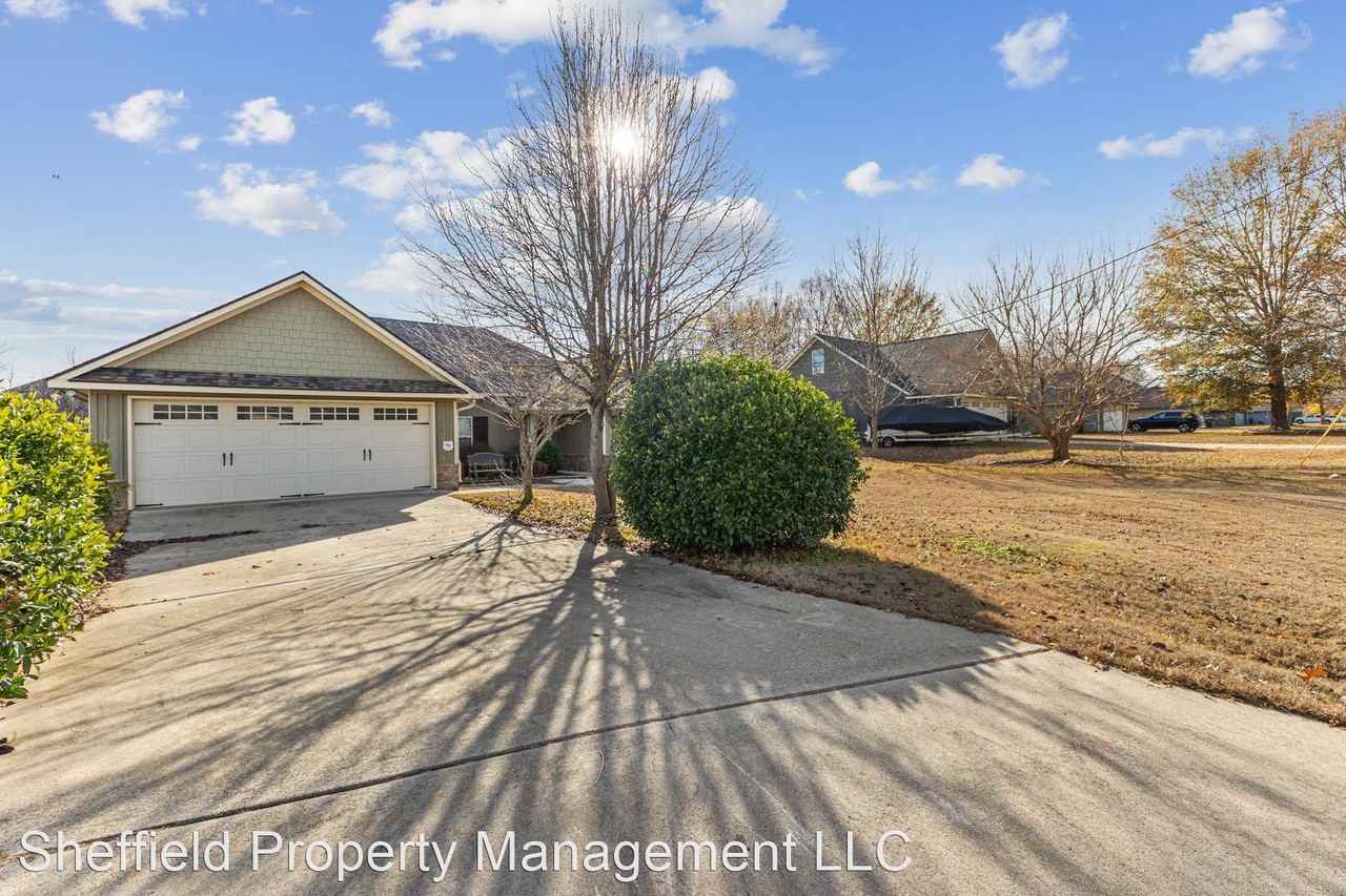 16 Farmboy Ct - Photo 2 of 22