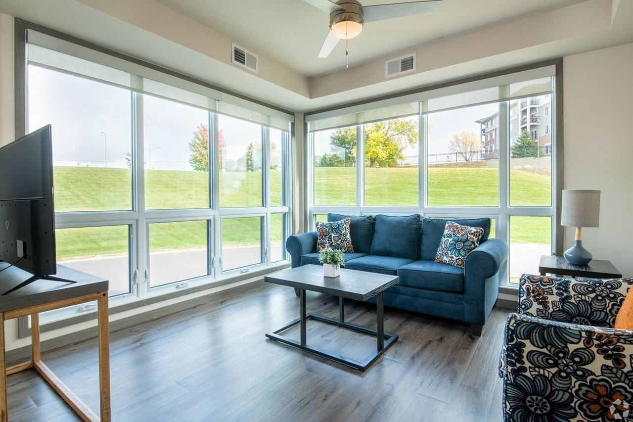 Urban West Apartment Community - Photo 4 of 19