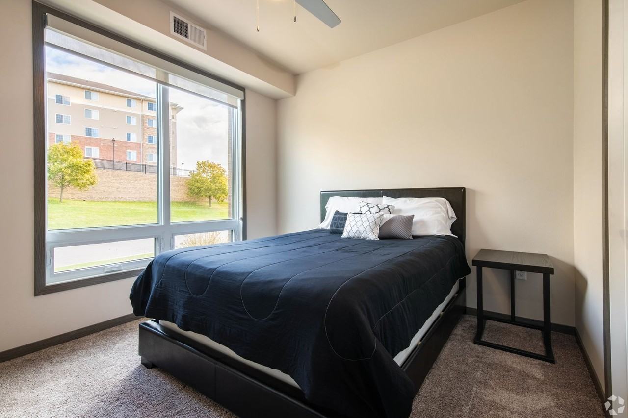 Urban West Apartment Community - Photo 6 of 19