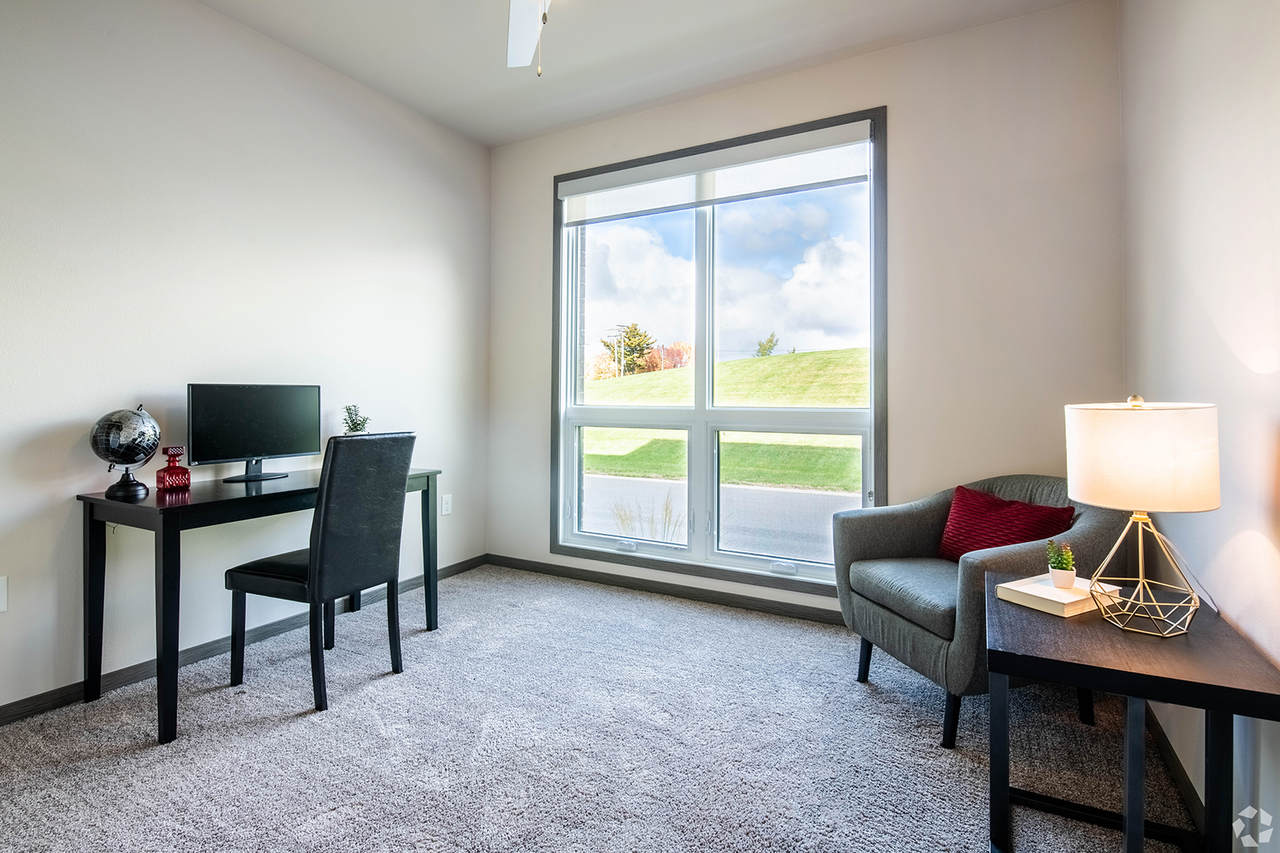 Urban West Apartment Community - Photo 7 of 19