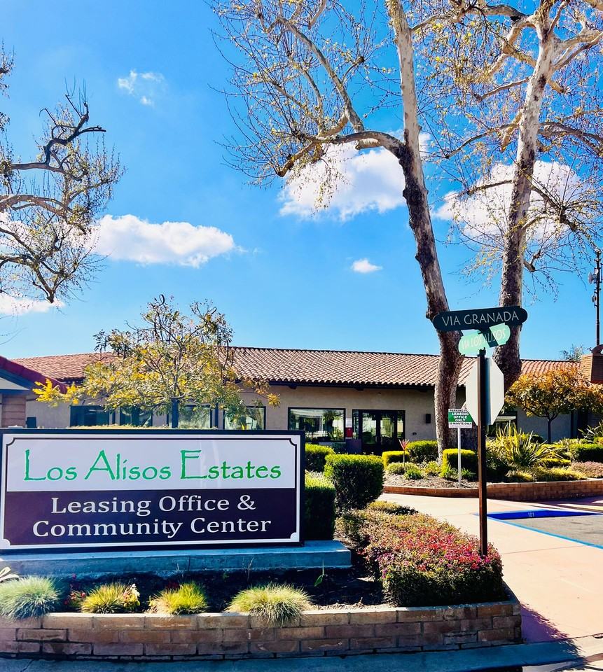 5772 Garden Grove Blvd