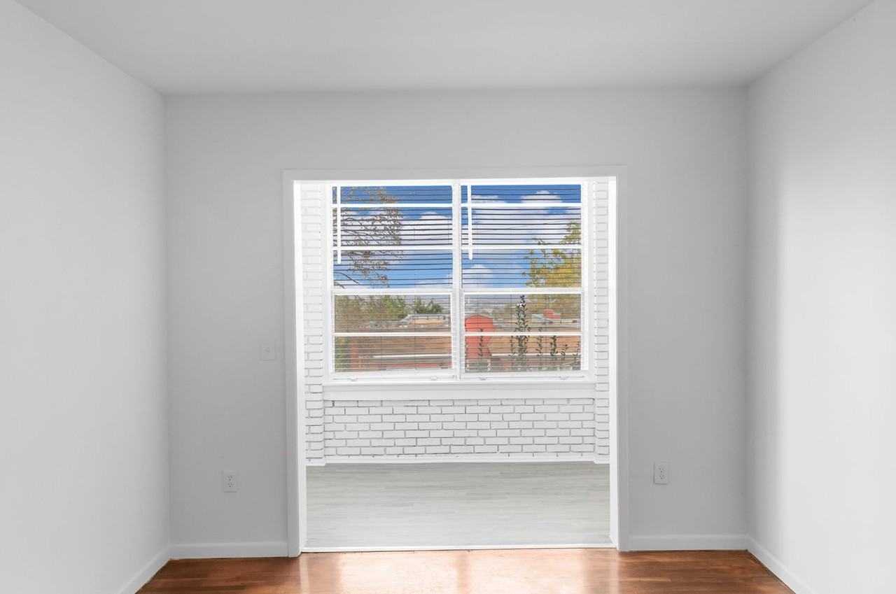 Oakmont Apartments - Photo 4 of 18