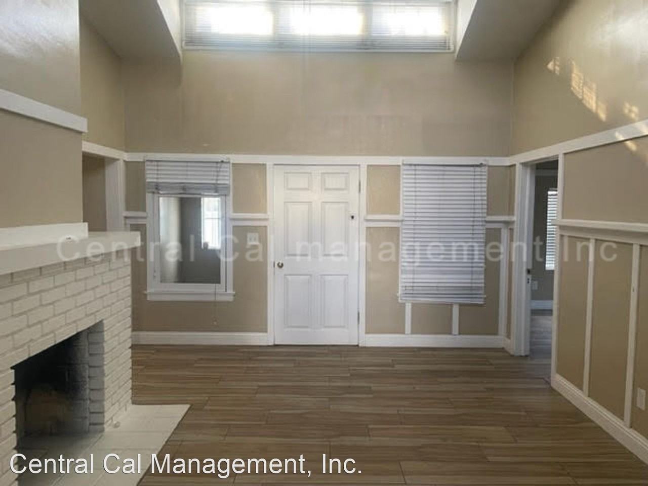 2225 D St - Photo 2 of 19
