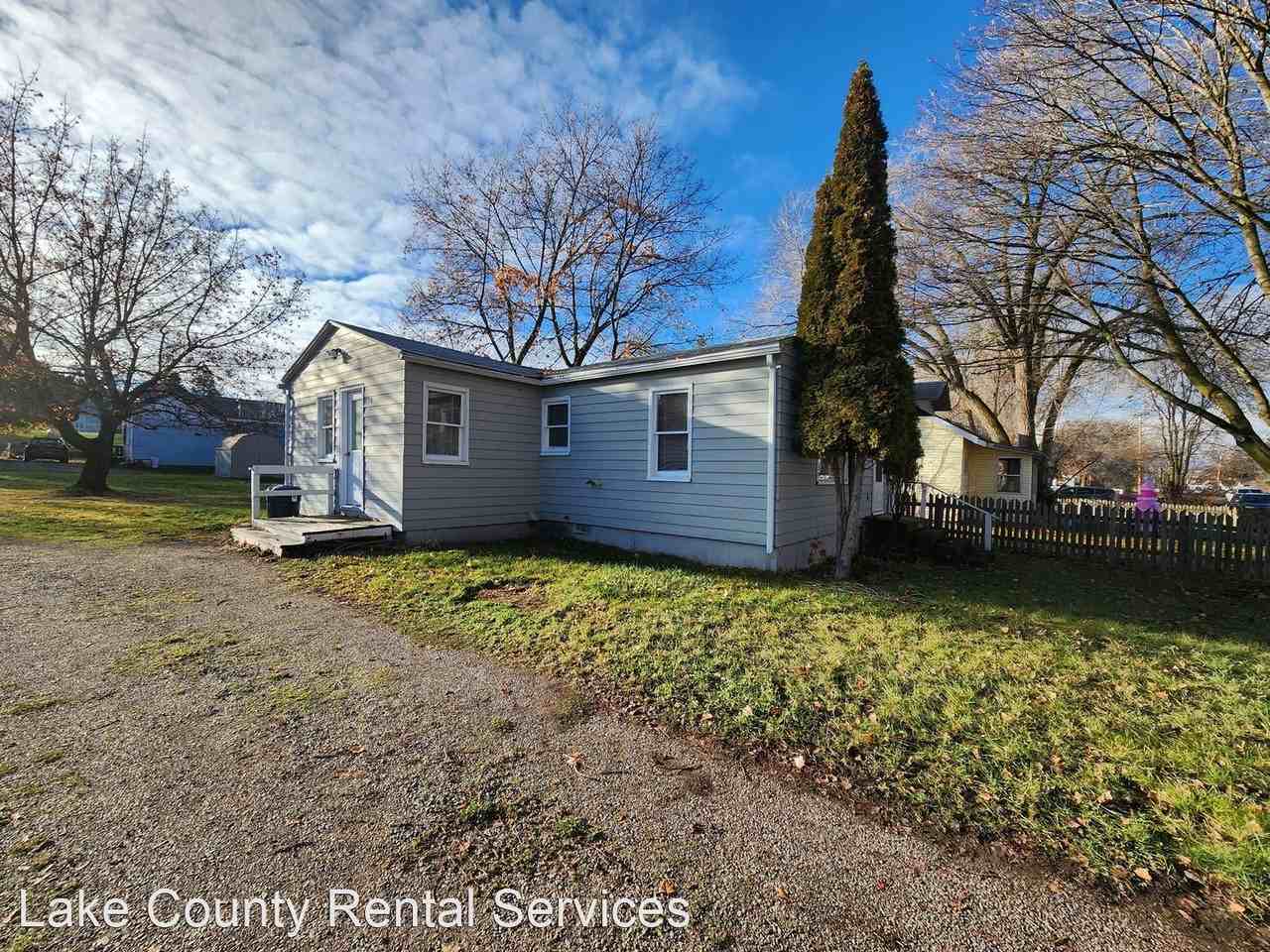 710 11th Ave E - Photo 3 of 24