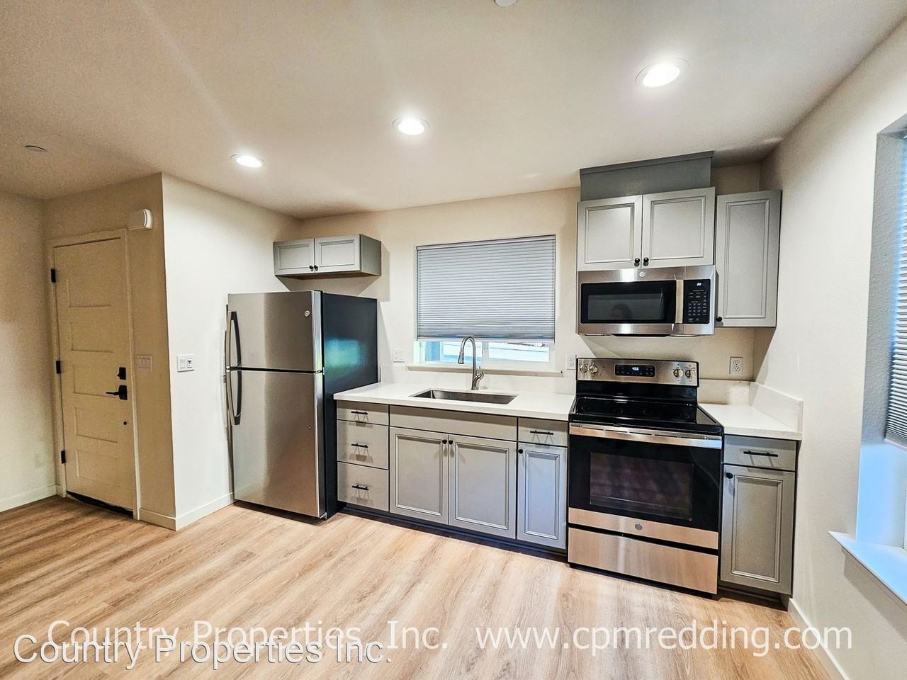 1801 Willis St - Photo 2 of 17