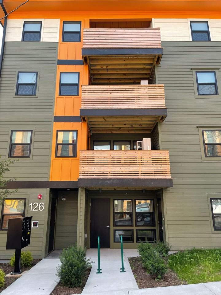 126 College Ave - Photo 5 of 29