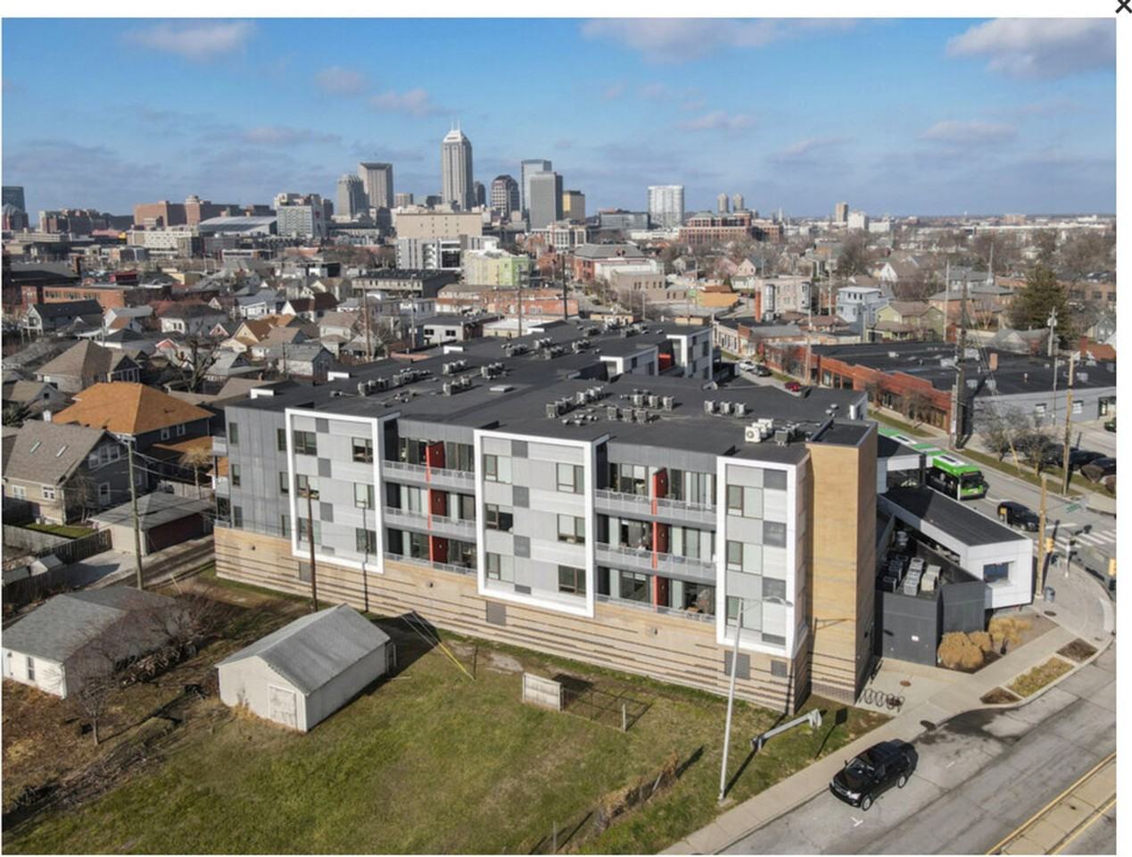 Hinge Apartments - Photo 3 of 37