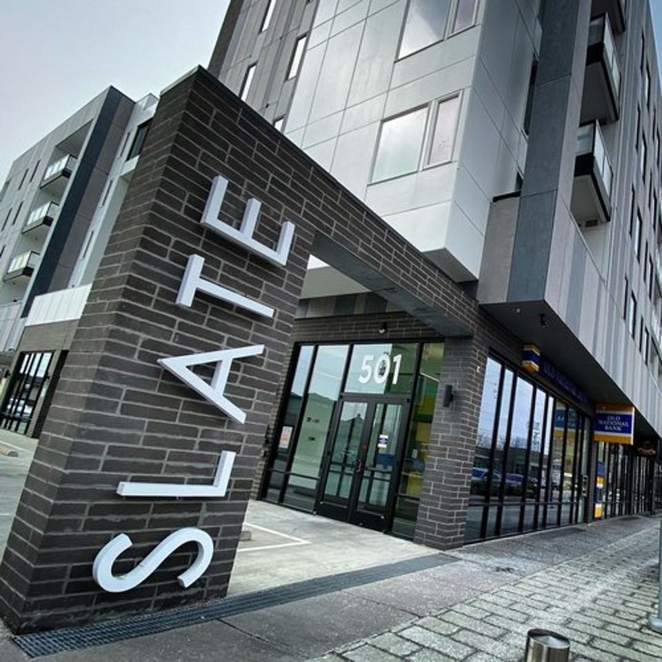 Slate Apartments - Photo 2 of 34