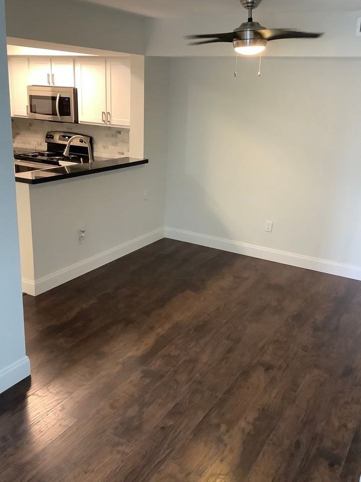 6890 Southgate Blvd - Photo 3 of 50