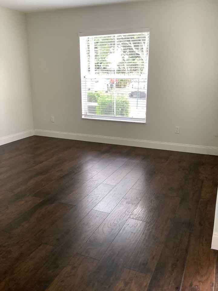 6890 Southgate Blvd - Photo 4 of 50