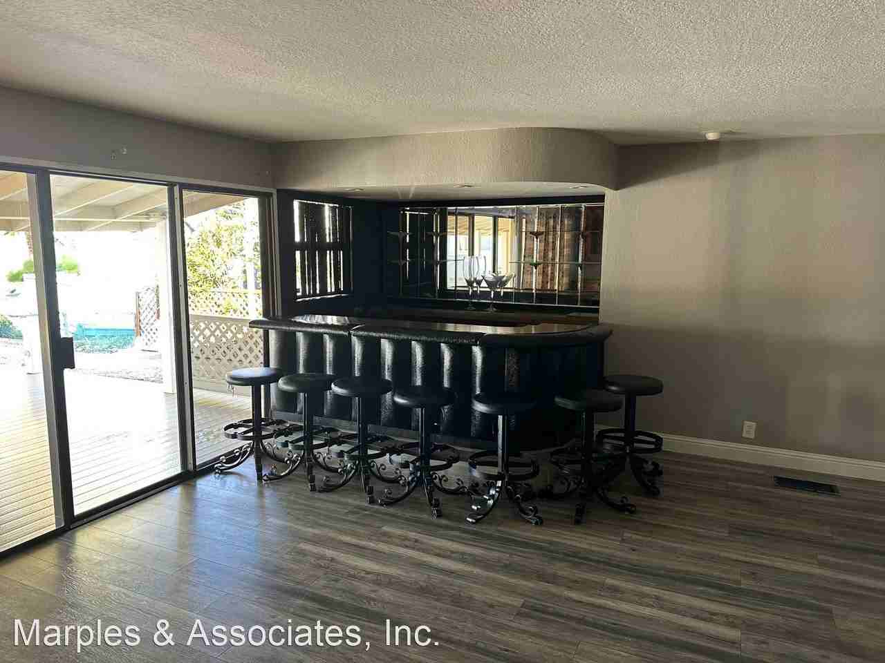 1472 Willow Lake Rd - Photo 3 of 24