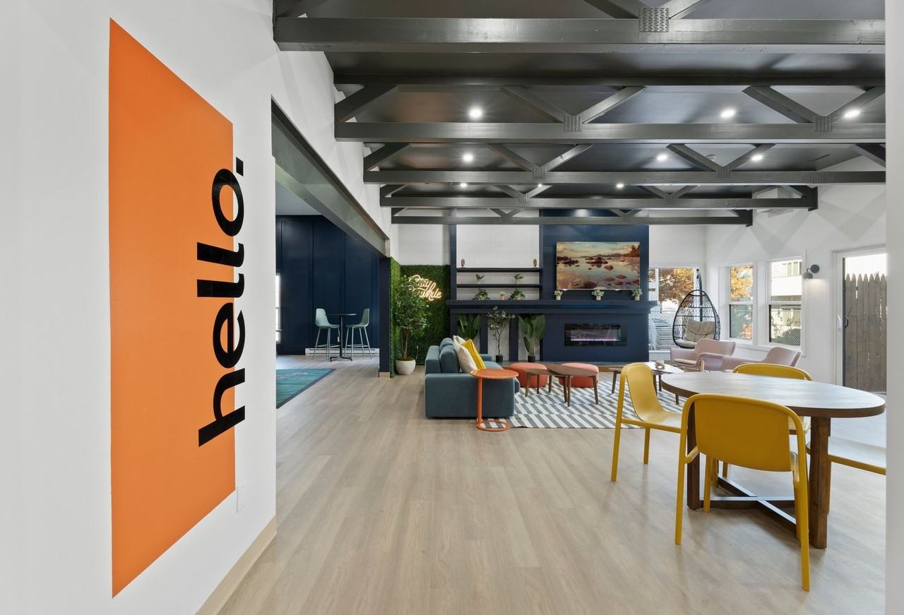 Discover the Serenity of University Park - Photo 6 of 50