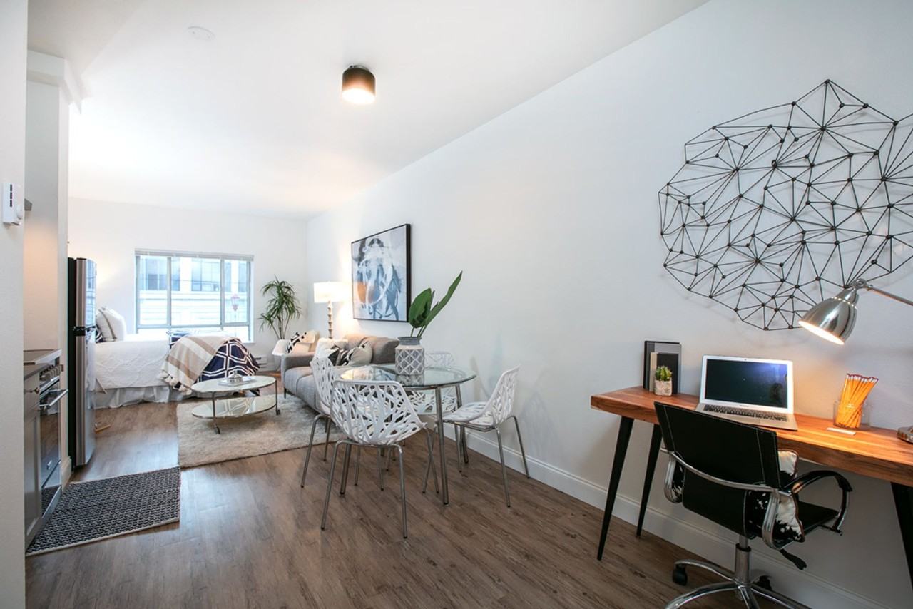 Mayn Suites - Photo 6 of 32