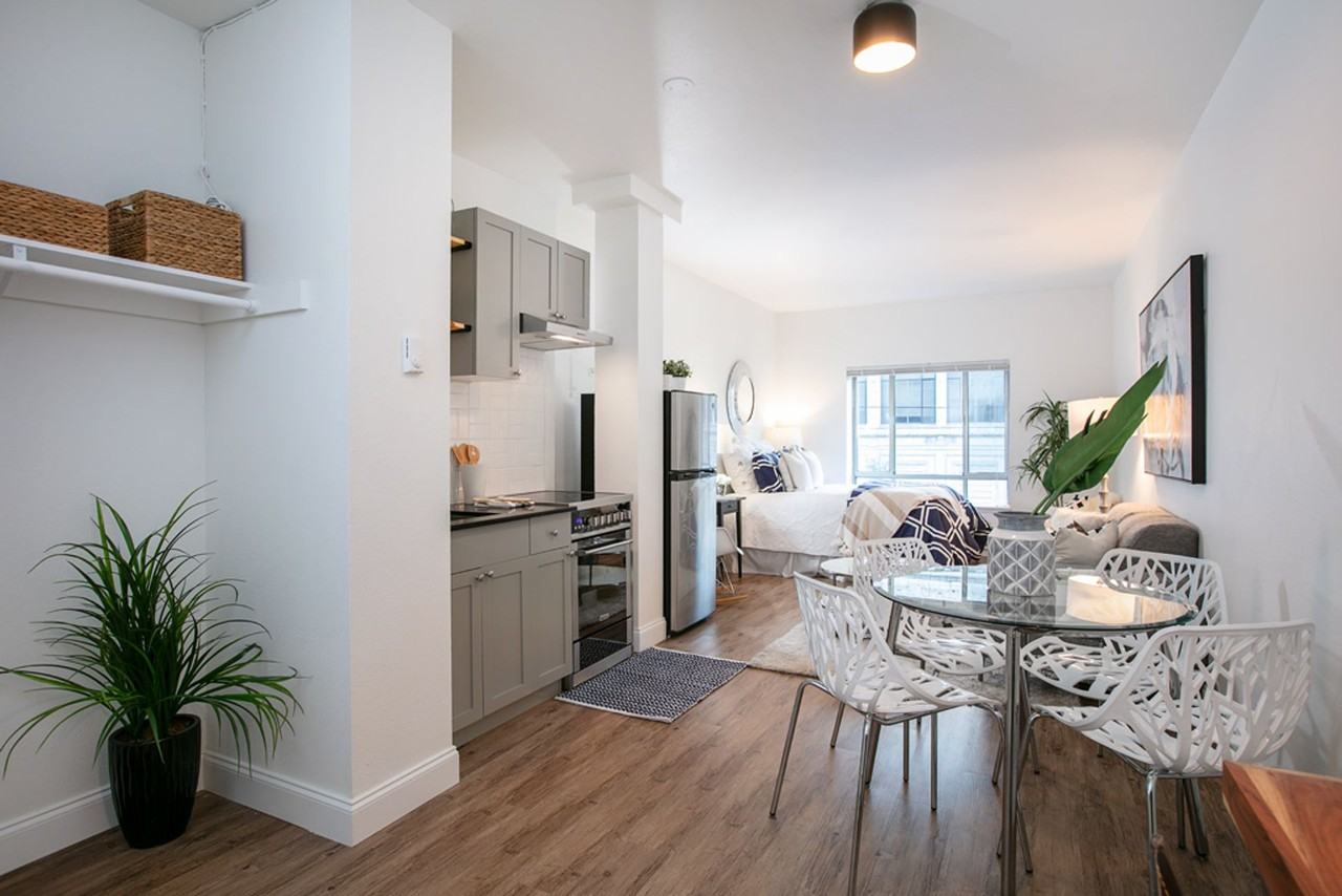 Mayn Suites - Photo 7 of 48