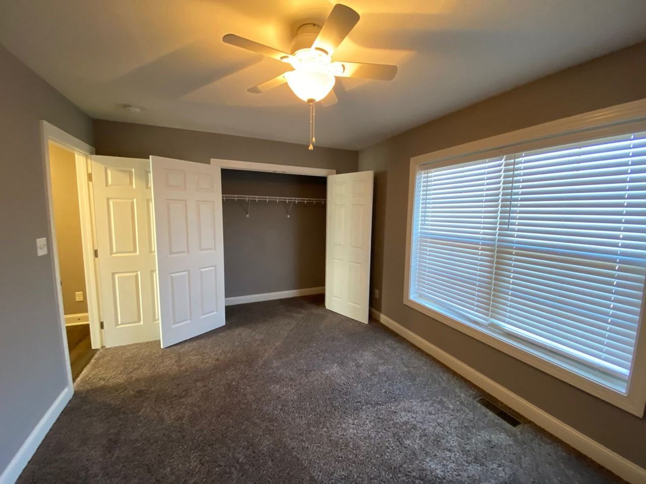 Stillwater Place Apartments - Photo 7 of 10